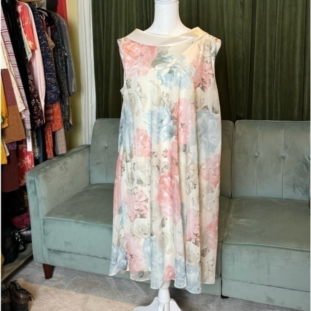 Ignite Evenings NWT Vintage Chiffon Watercolor Dress - Stunning Draped Back - Picture 1 of 7